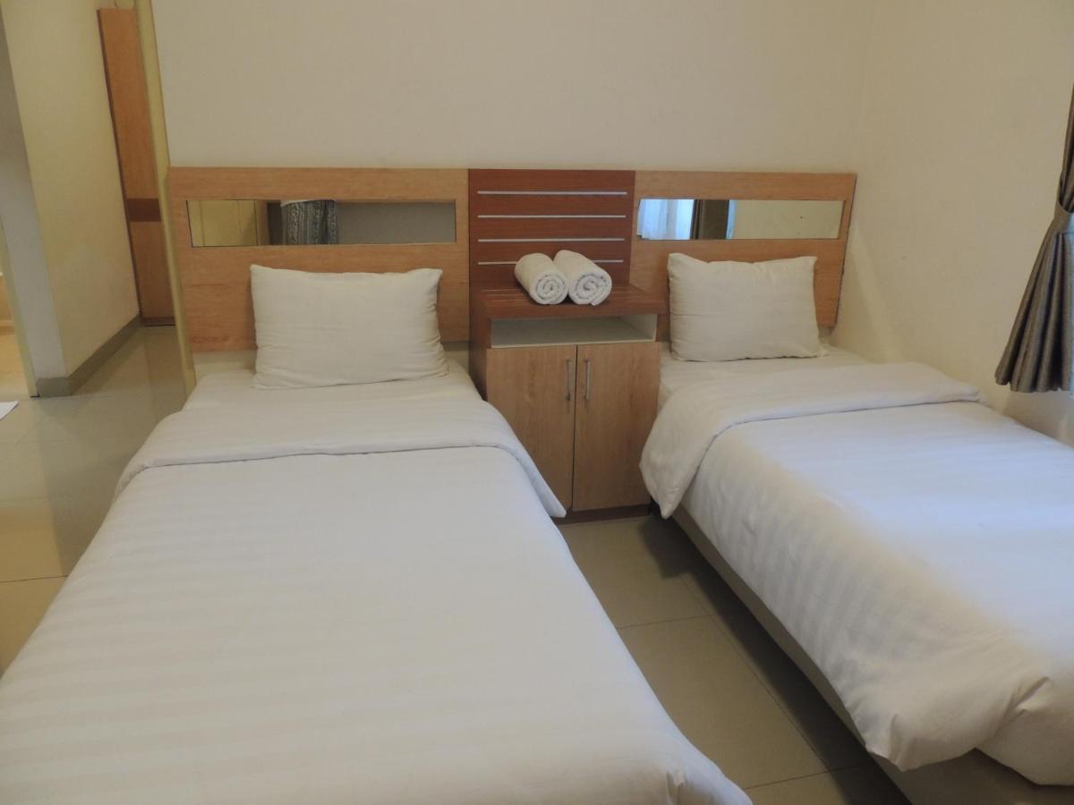 Shabrina Homestay Syariah Kalasan Екстер'єр фото