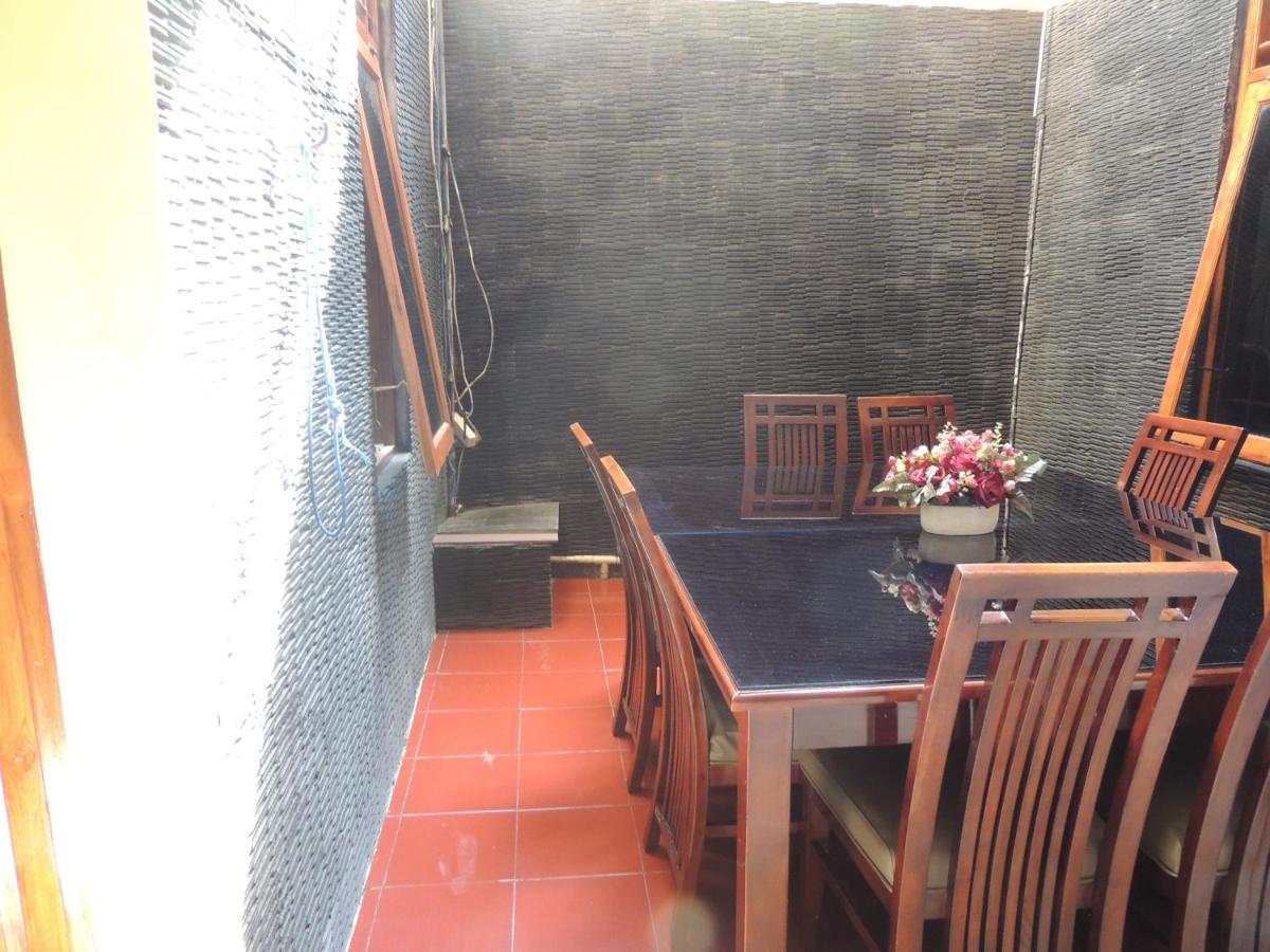 Shabrina Homestay Syariah Kalasan Екстер'єр фото